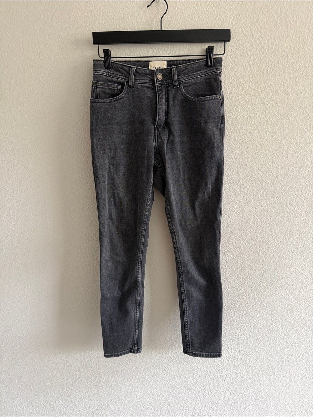 Sezane Washed Black Skinny Jeans Sz 25